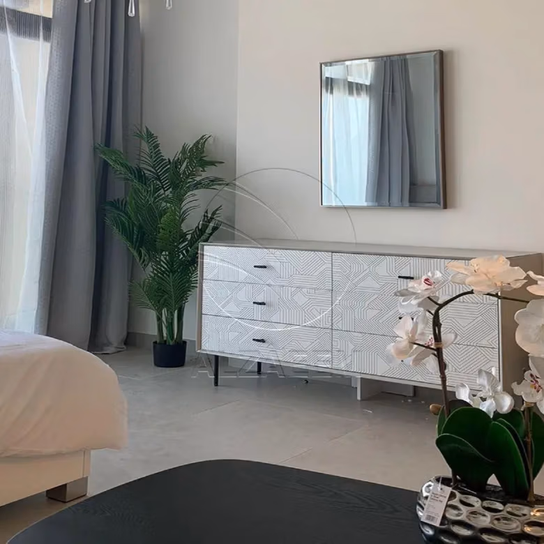 √Fully Furnished | Mid Level | Nice Views√