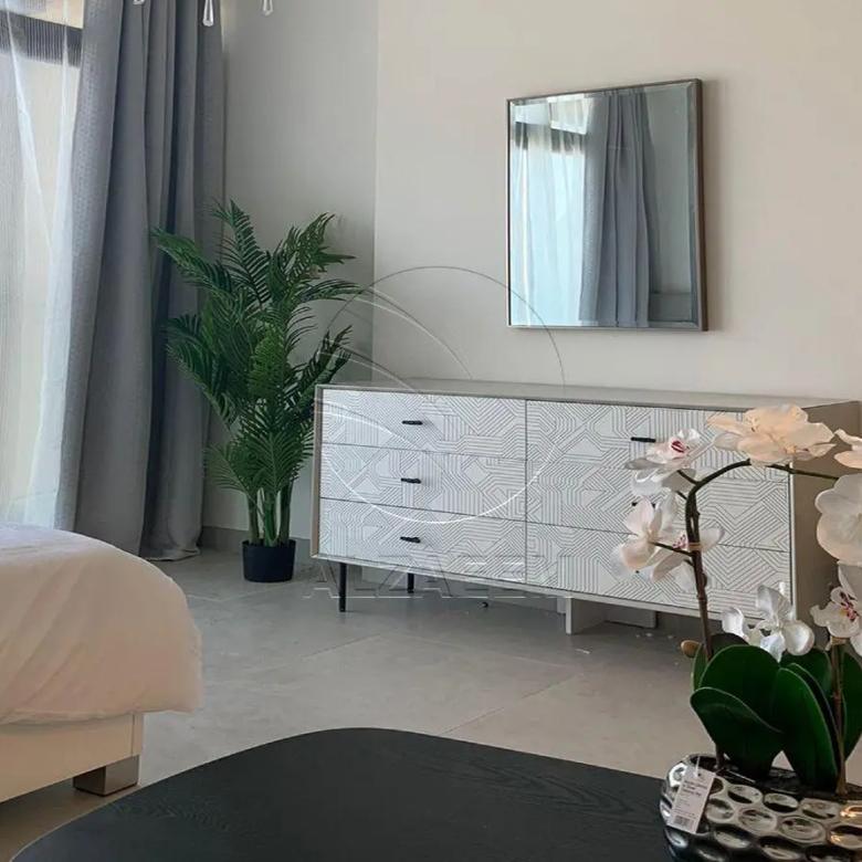 √Fully Furnished | Mid Level | Nice Views√