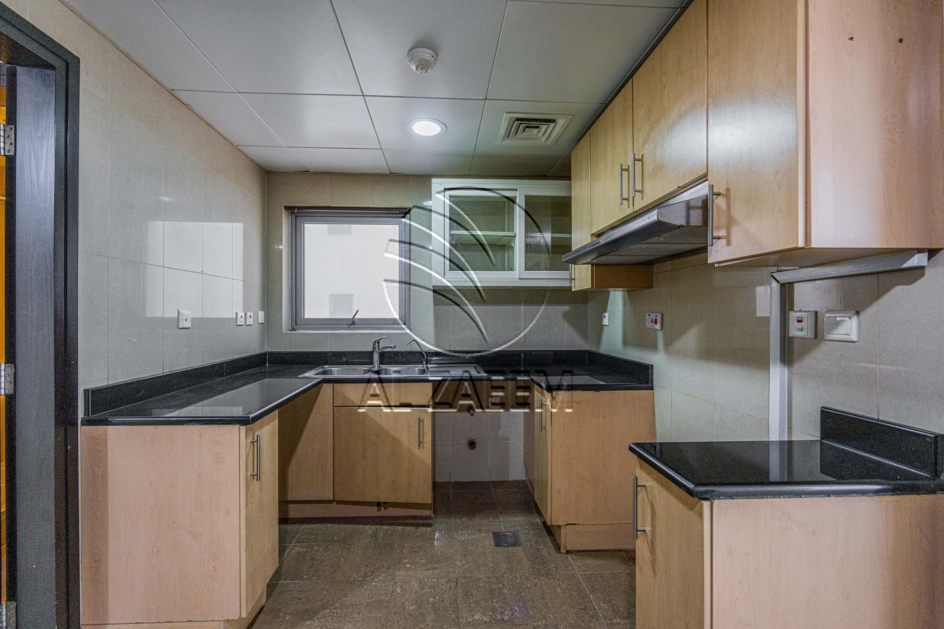 Stunning Sea View | Higher floor | Prime Location
