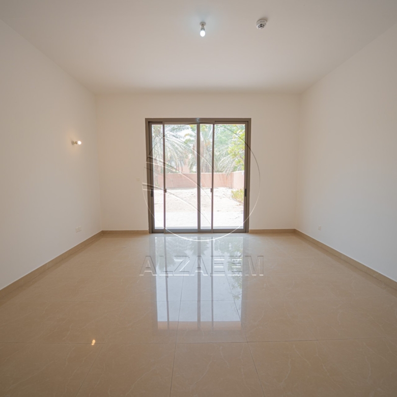 √ Vacant Villa | Premium Living | Price Dropped √