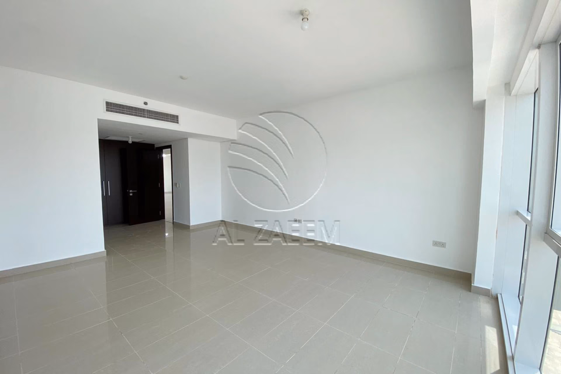 VACANT | High Level | 2 Payments | Nice Sea View