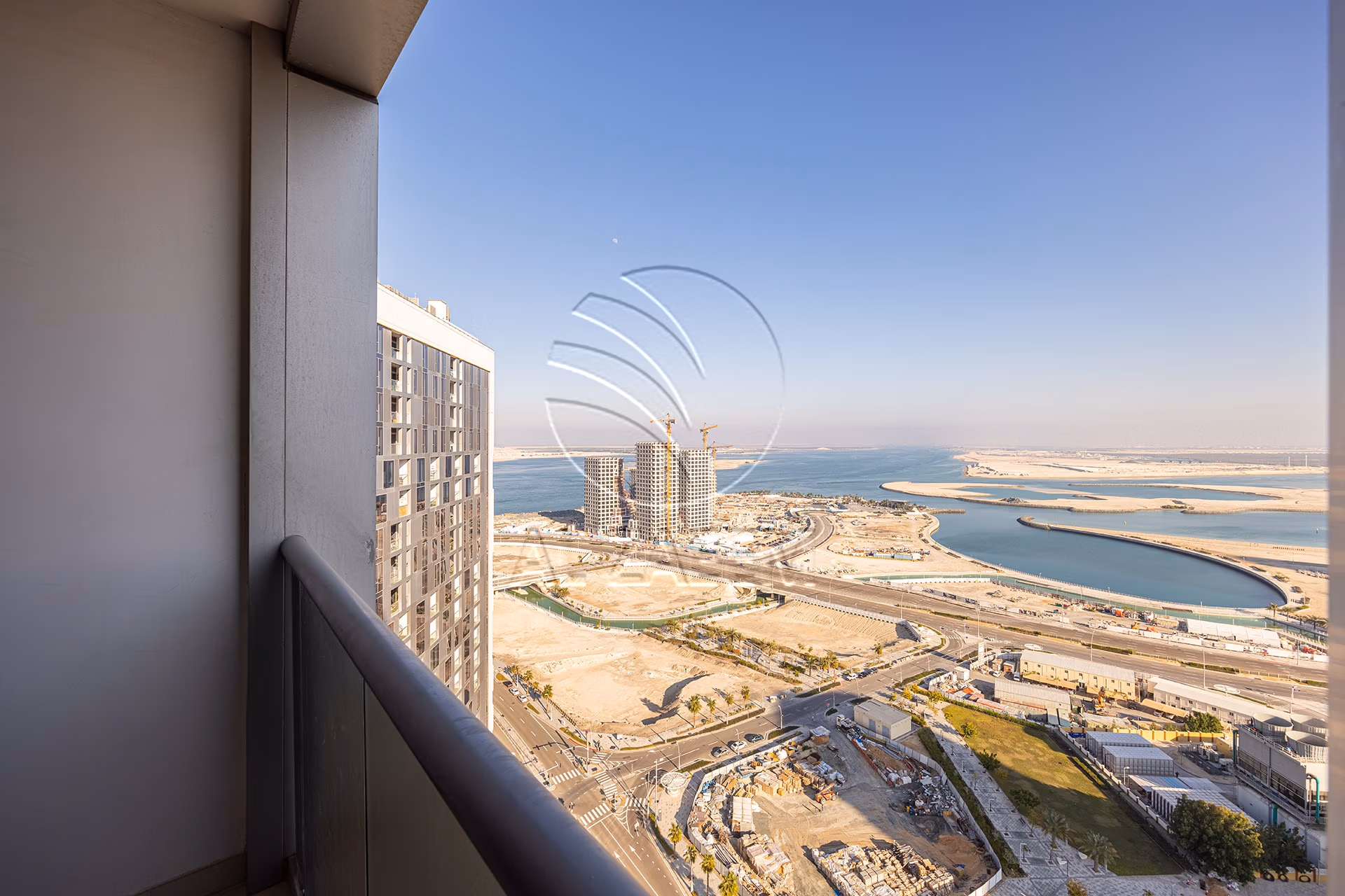 VACANT 3BR | Partial Sea View | High Level