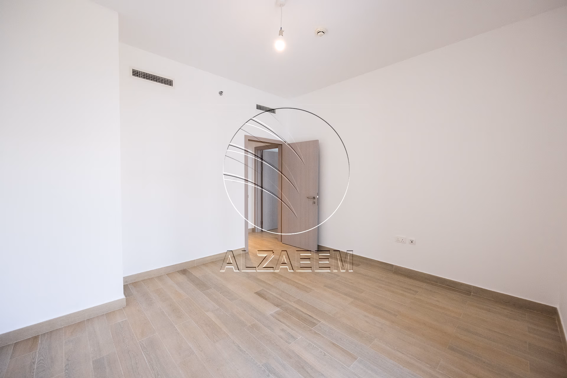VACANT | Partial Canal View | Flexi Payments