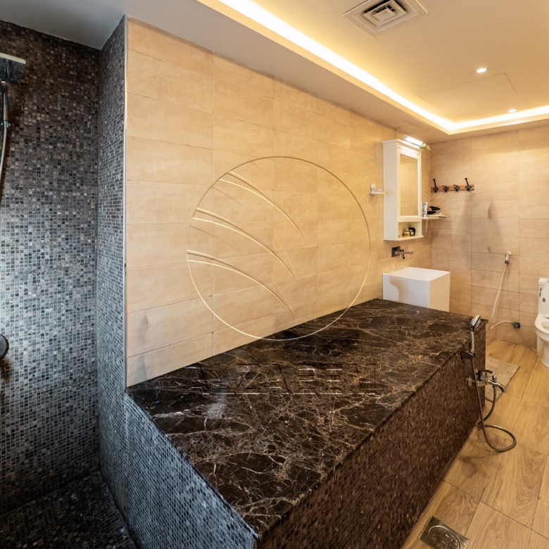 VIP | Upgraded Villa | Corner Single Row | Jacuzzi