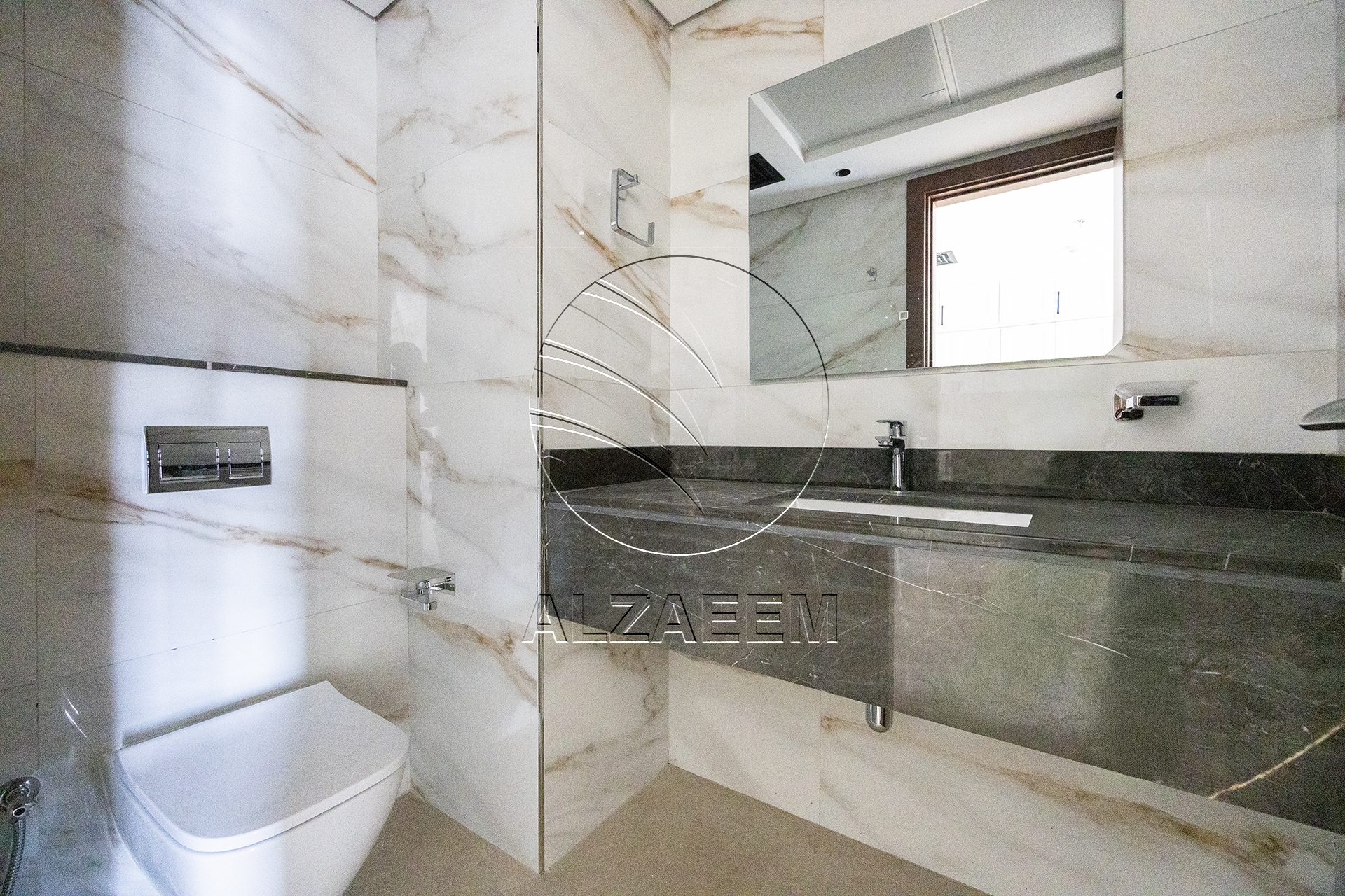 √ Move in Ready | Corner Layout | Prime Location √