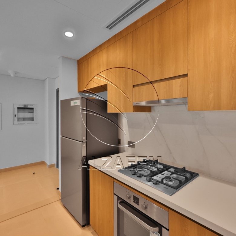 √Furnished Unit | Partial Sea View | VACANT NOW√