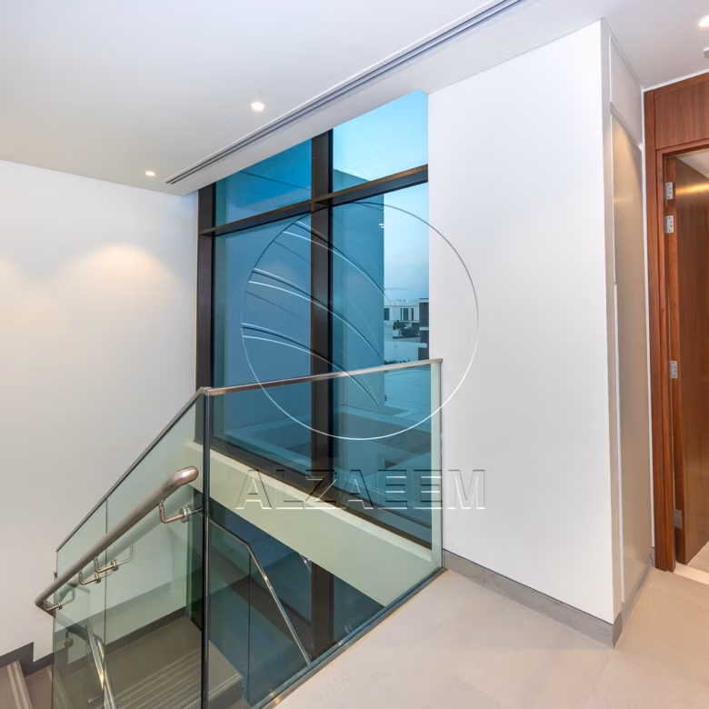 √Standard SR TH -Modified | Extended Living Room√