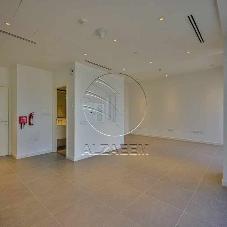 Move in Ready | High Floor | Stunning Sea View