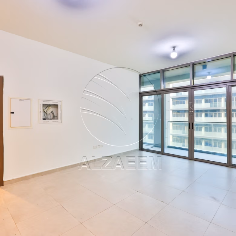 √Pool /Community View | High Floor | Rent Refund√