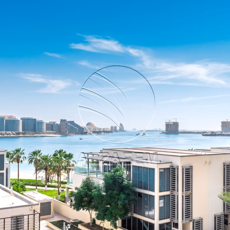 VACANT! 4BR Penthouse | Luxury Living