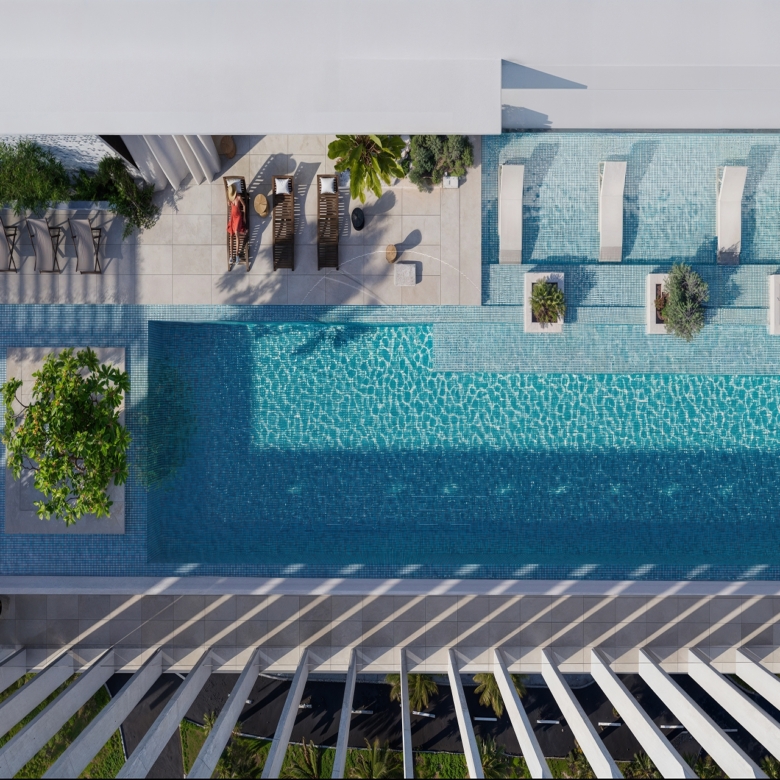 √ RARE Duplex | LOW Premium | Waterfront Living √