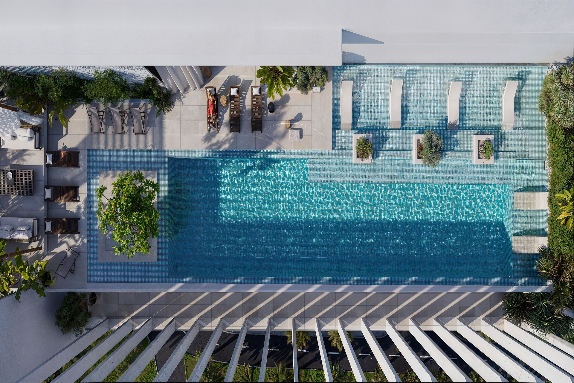 √ RARE Duplex | LOW Premium | Waterfront Living √