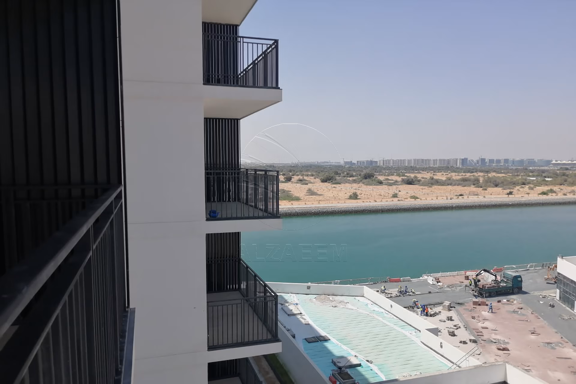 High Floor | Stunning Canal View | Move-in Ready