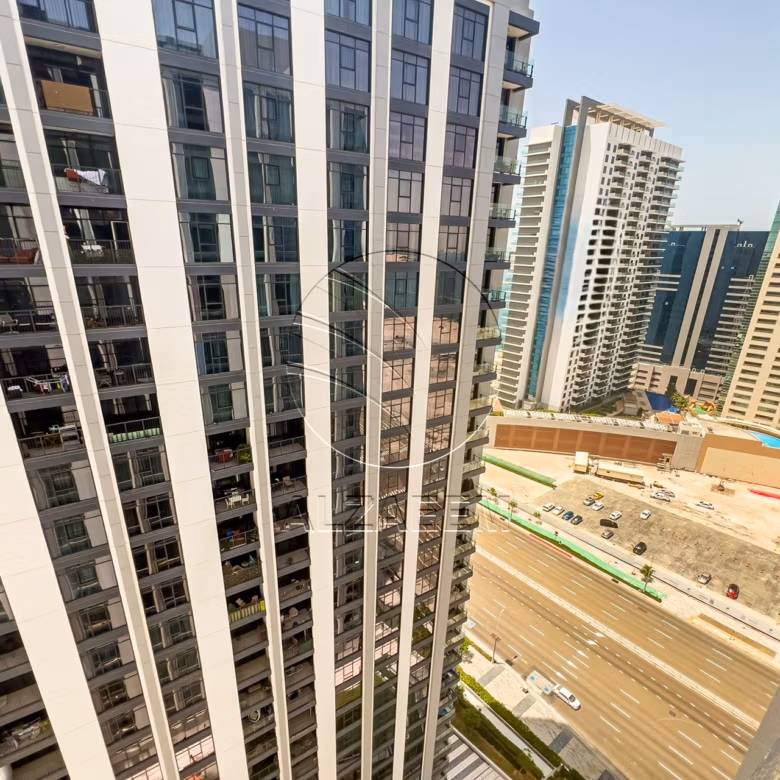 High Level Unit | Up to 2 Payments | Nice Views
