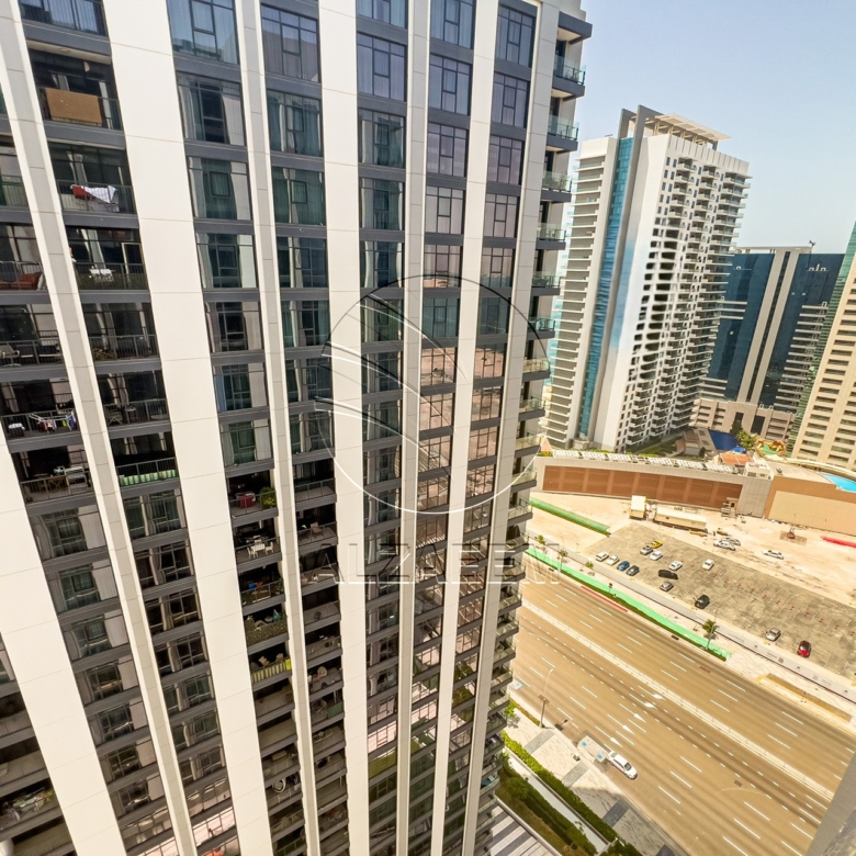 High Level Unit | Up to 2 Payments | Nice Views