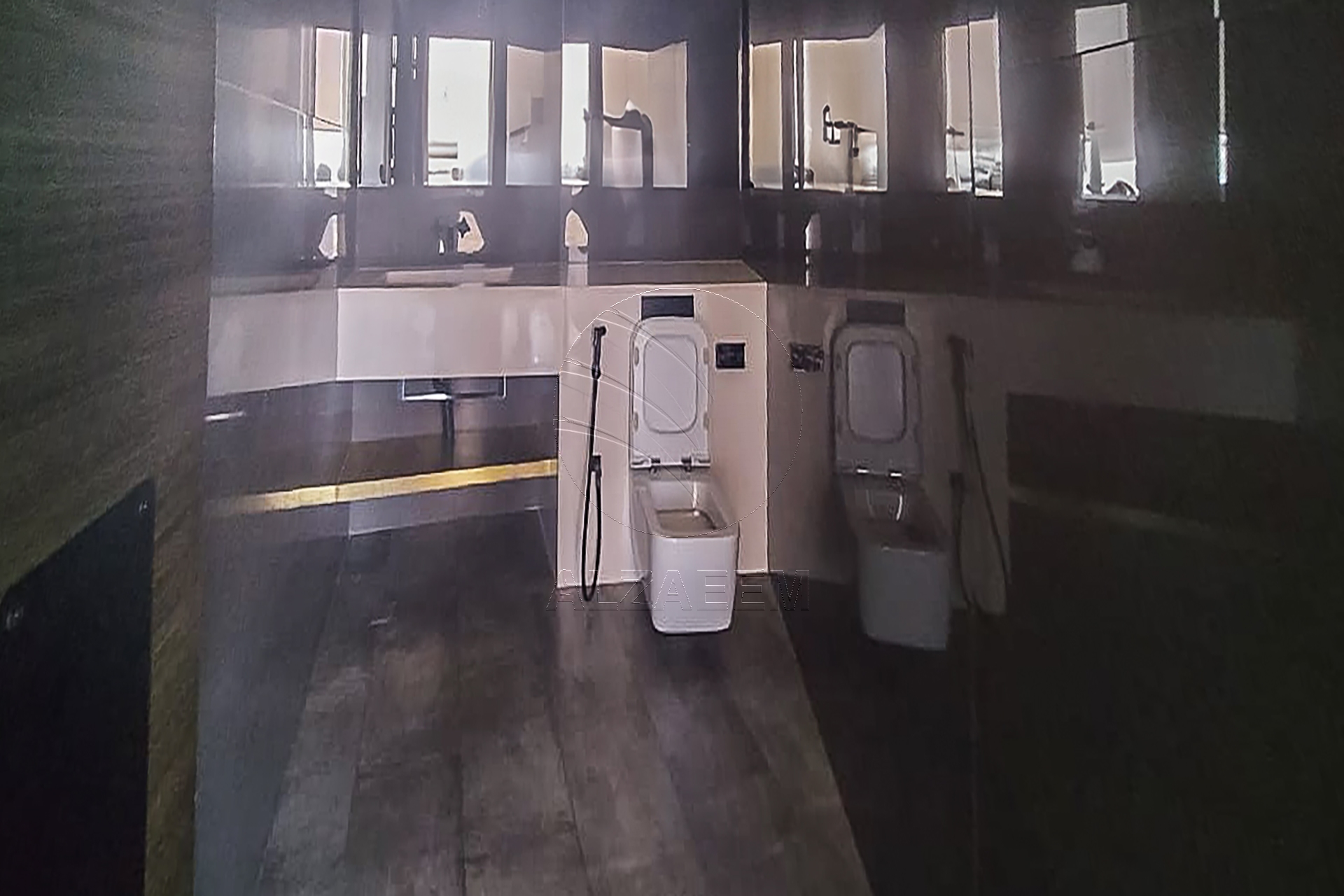√ High-Level 2 Fitted Office Facing the Canal √