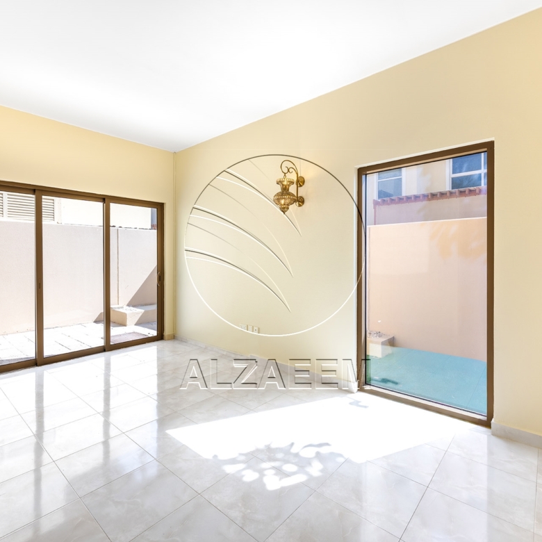 √ Villa Type S | Single Row Corner | VACANT √