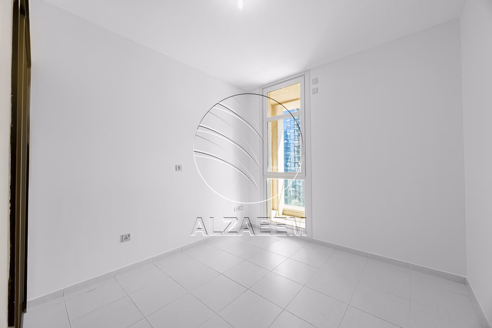 Sun and Sky View | Vacant | Brand New Appliances