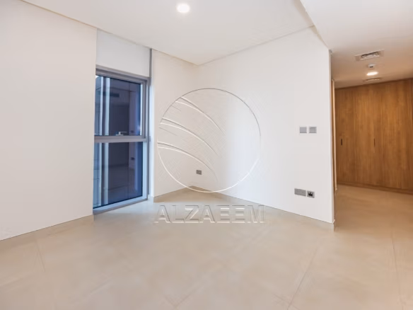 FULL Canal View | Higher Level | Move-in Ready
