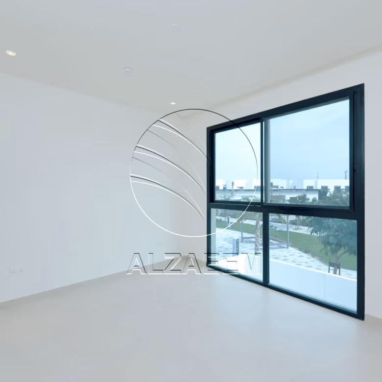 Single Row Corner | Facing Golf Course | Pool View