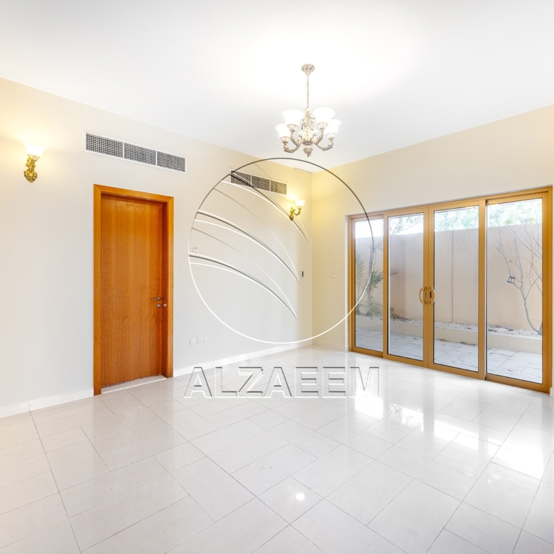 √ Villa Type S | Single Row Corner | VACANT √