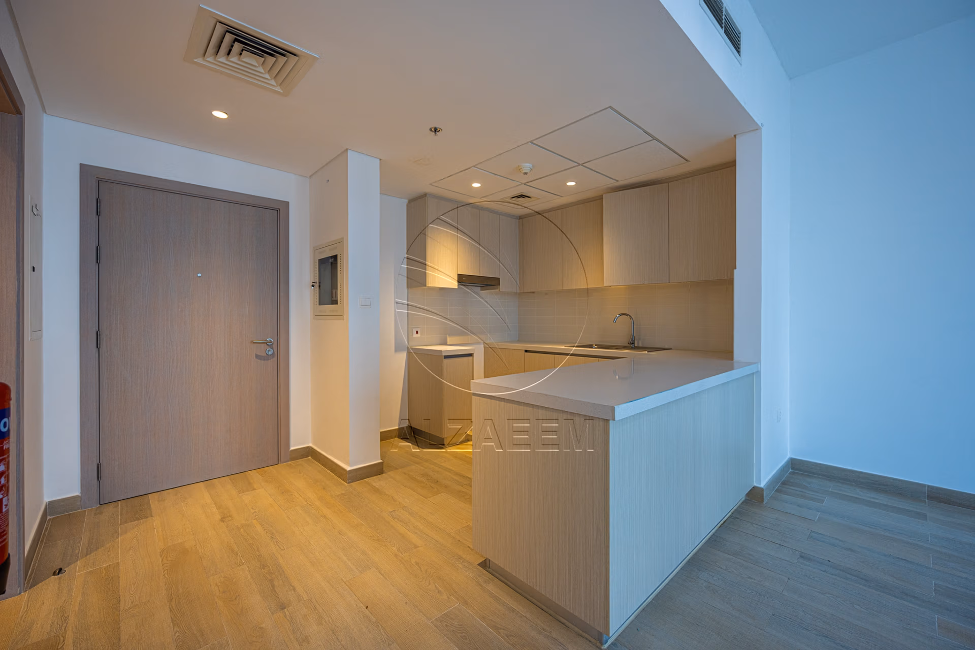 Partial Canal View | High Floor | VACANT