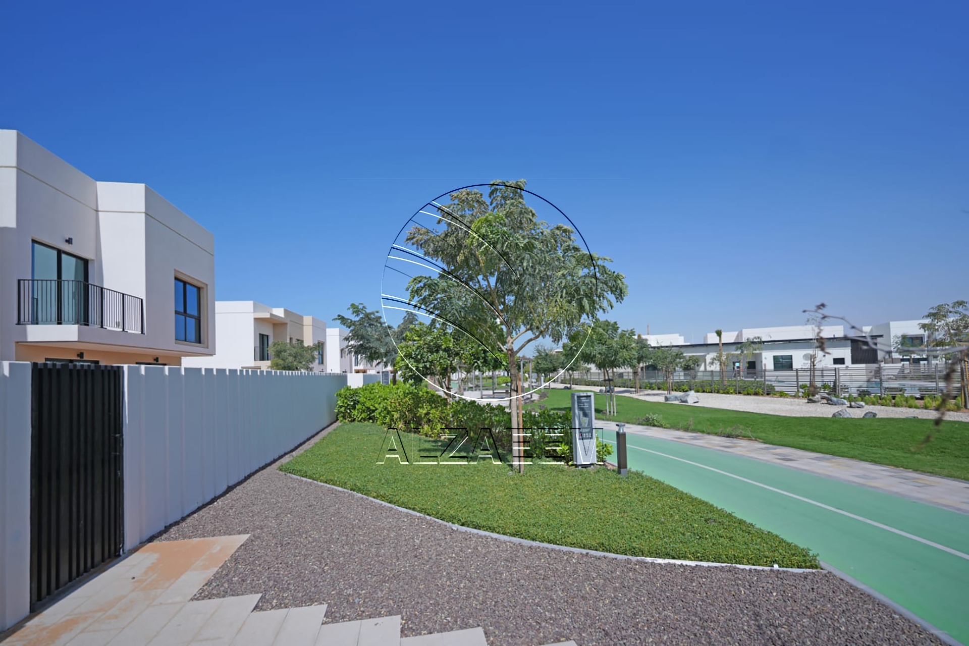 Single Row Corner | Facing Golf Course | Pool View