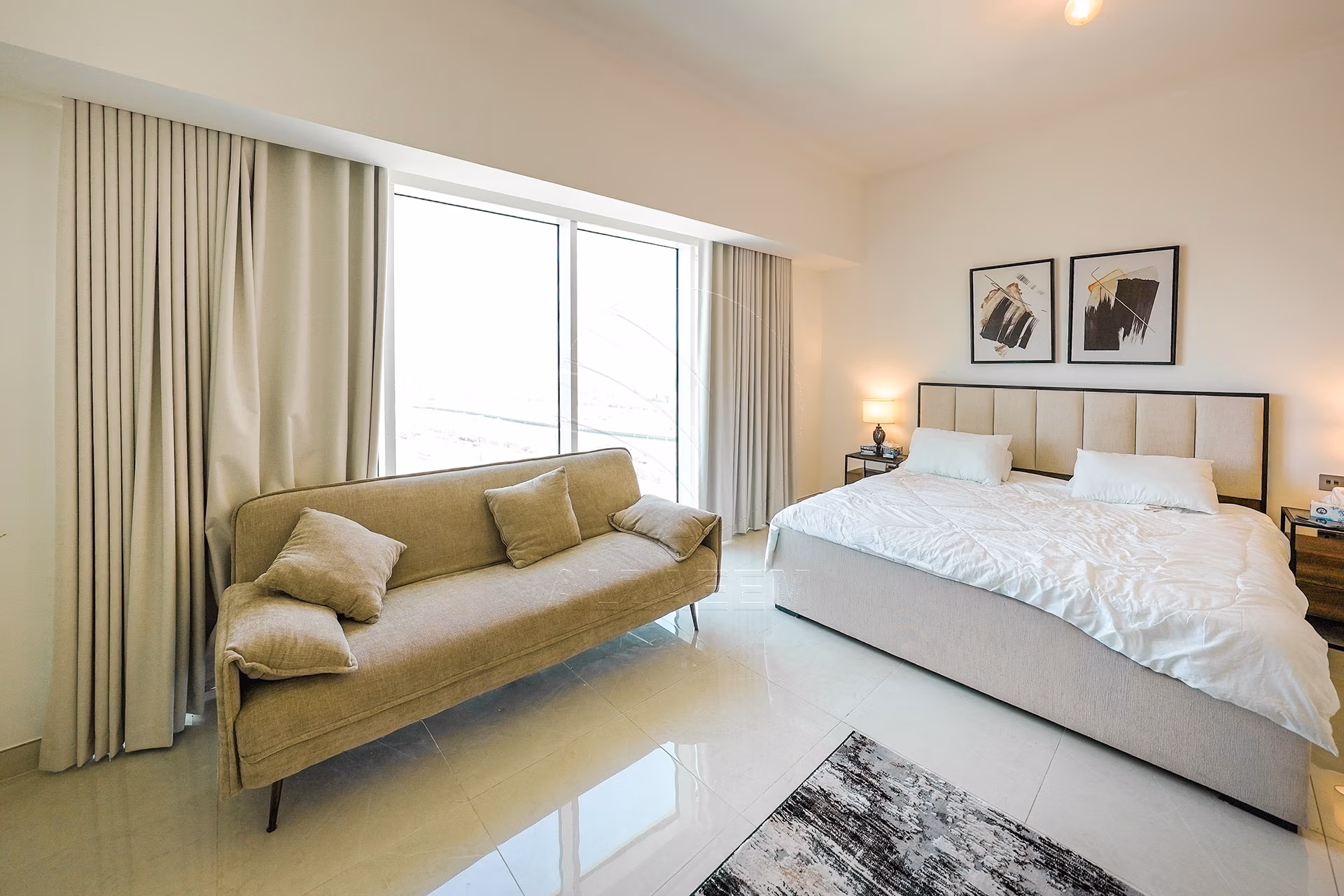 √ EXCLUSIVE + VACANT! Elegantly Furnished Studio √