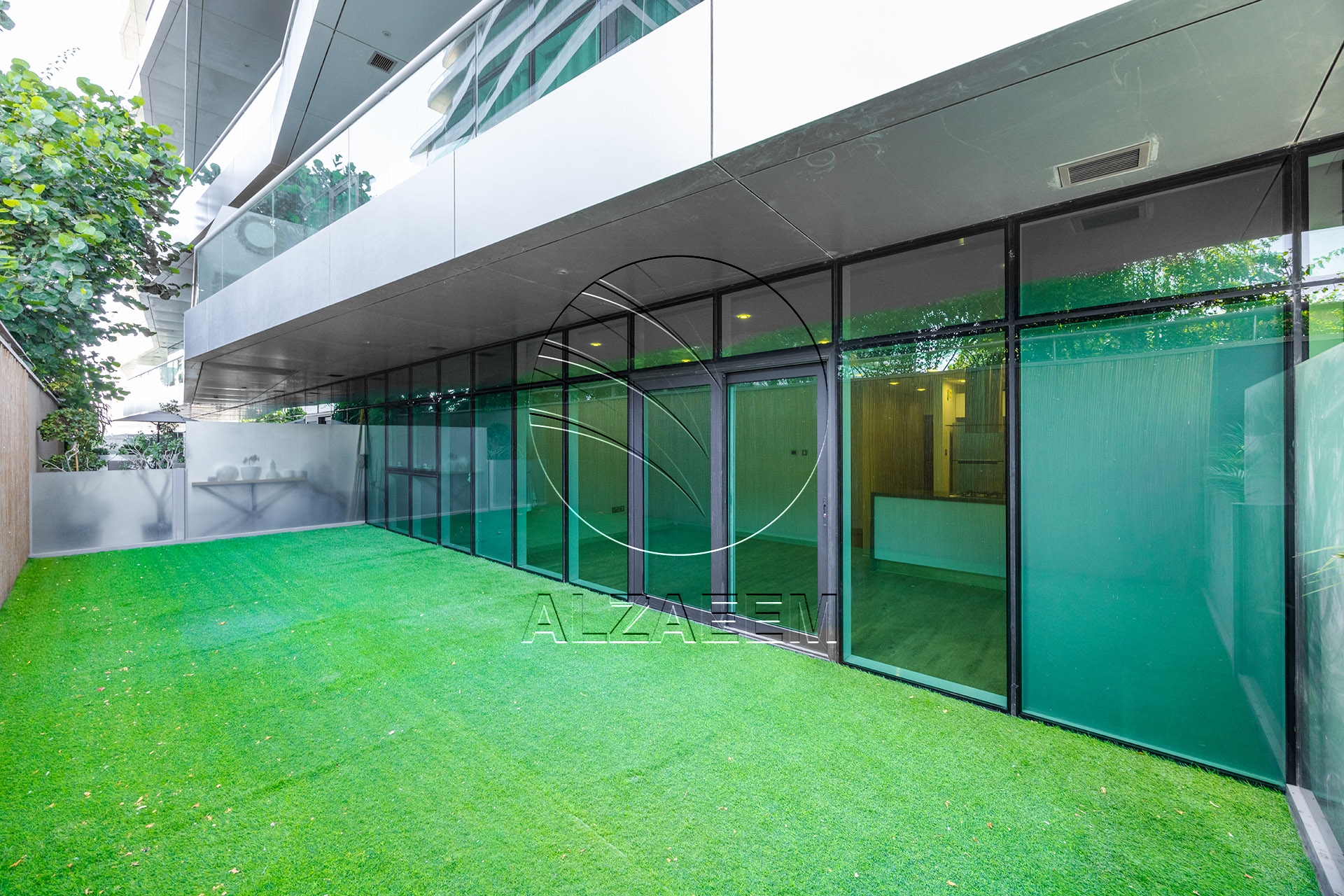 Hot Deal! VACANT | Accessible Unit | Big Terrace