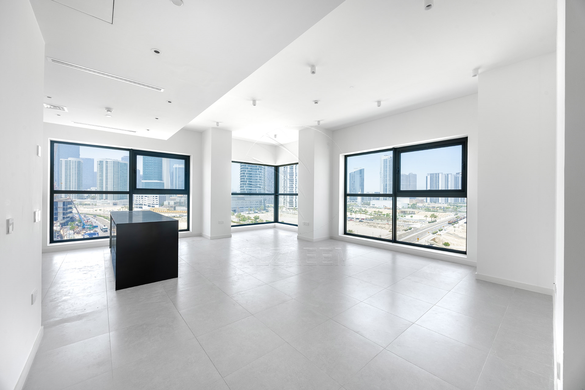 √ EXCLUSIVE | Bright + Spacious | Sea View 2BR+M √
