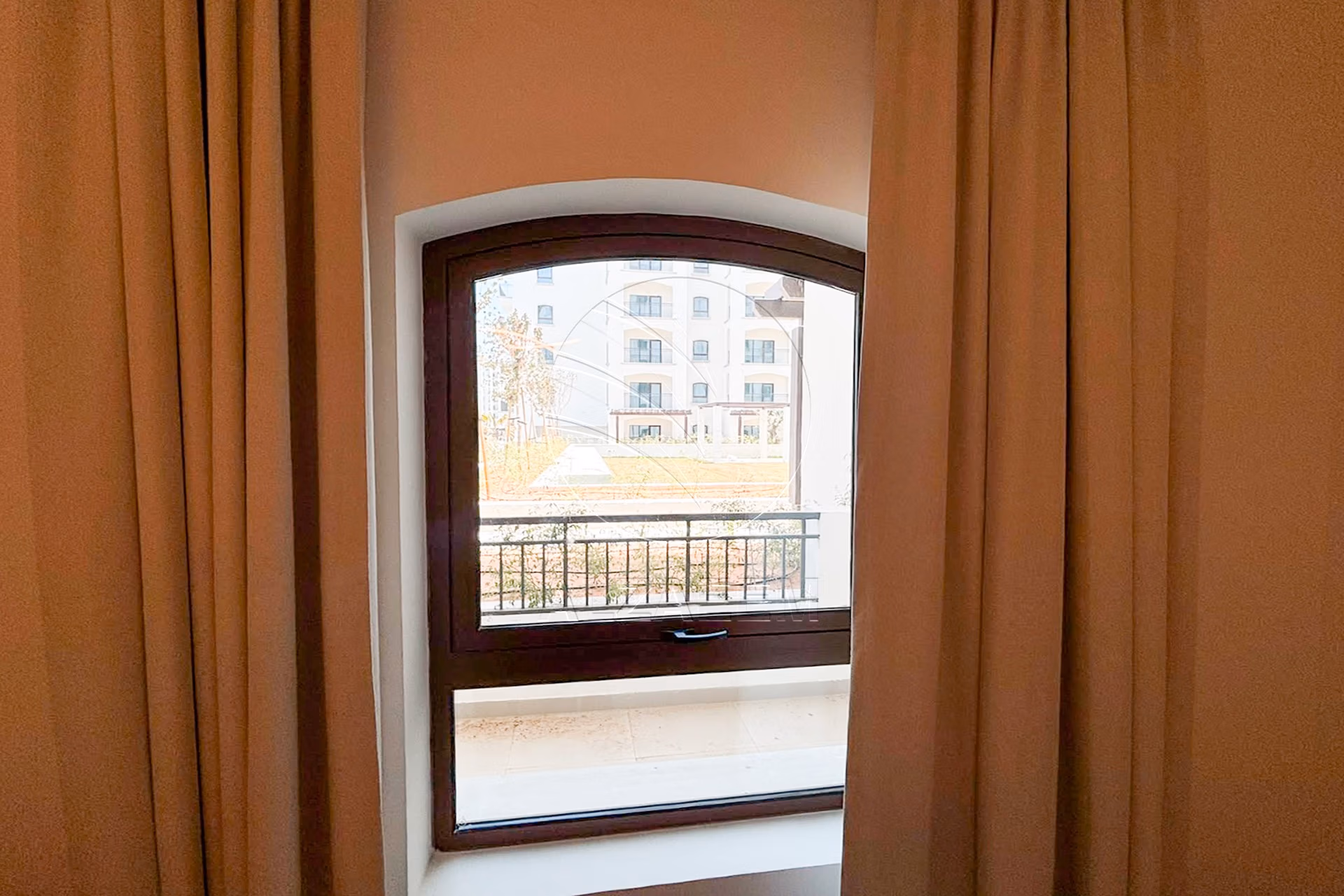 √ Furnished | Upto 4 Payments | Community View √