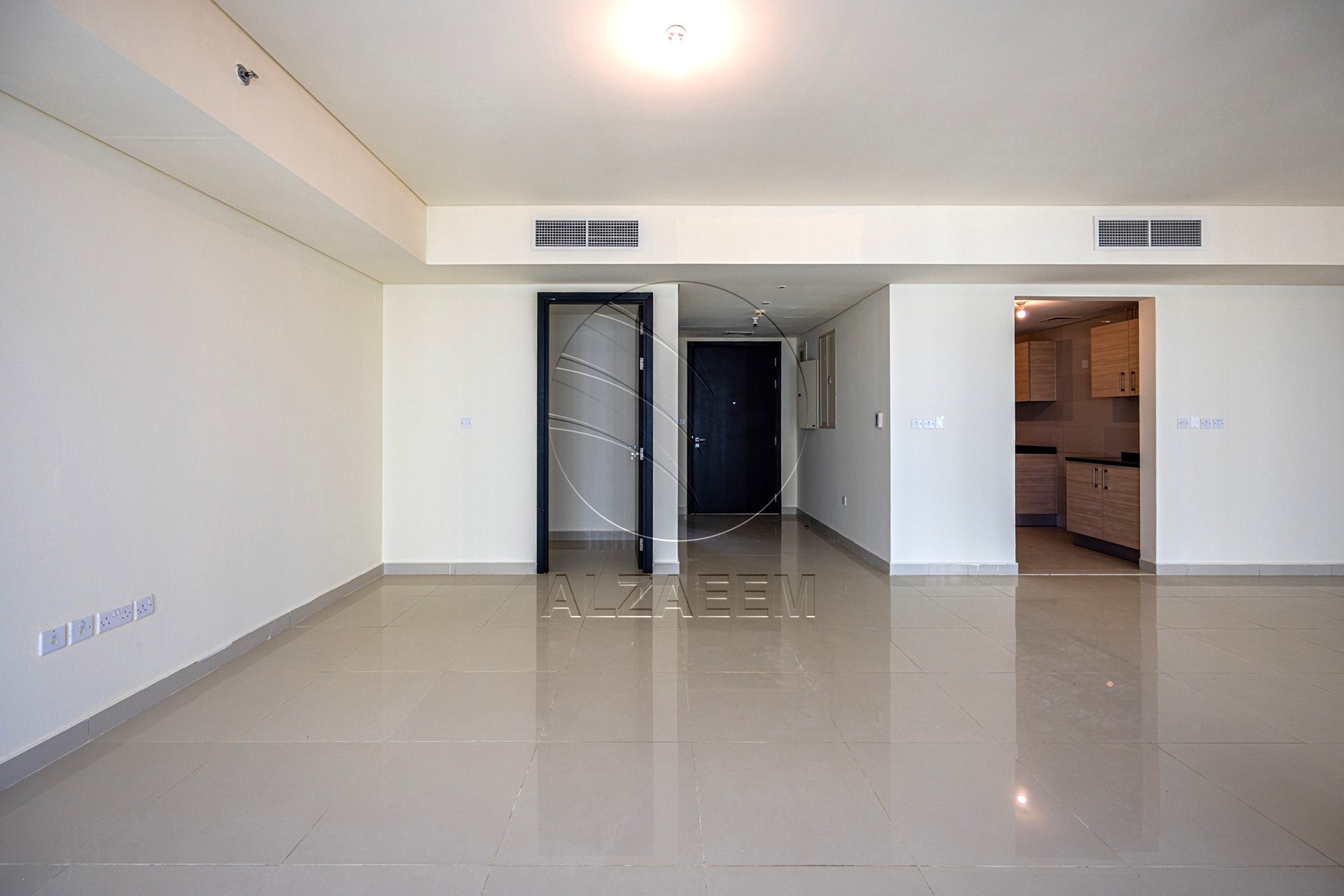 √ Exclusive | VACANT | Corner 2+S | 4 Payments √