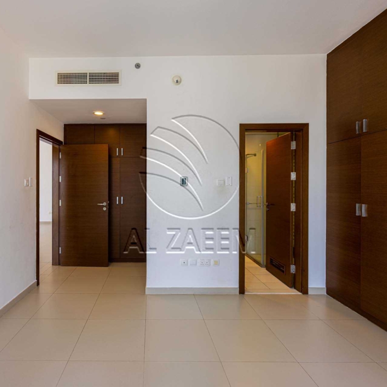 √ Good ROI | Rented |High Floor | Amenity View √