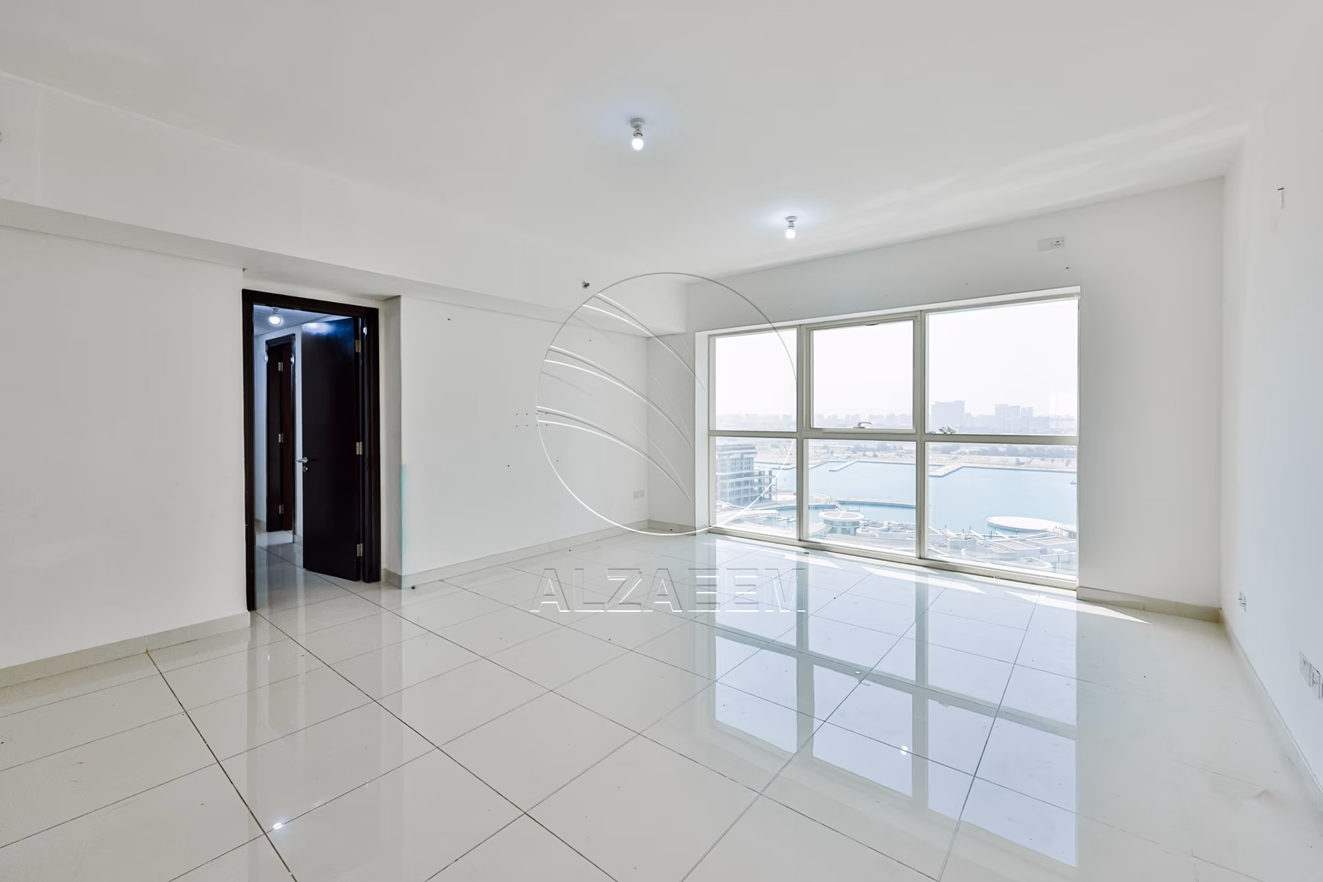 Move-in Ready | Higher Level | Sea and Urban Views