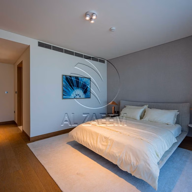 1005 Sqm Plot | High Ceiling | Single Row Corner
