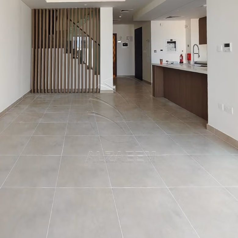 Single Row | Semi Furnished | Near Amenities