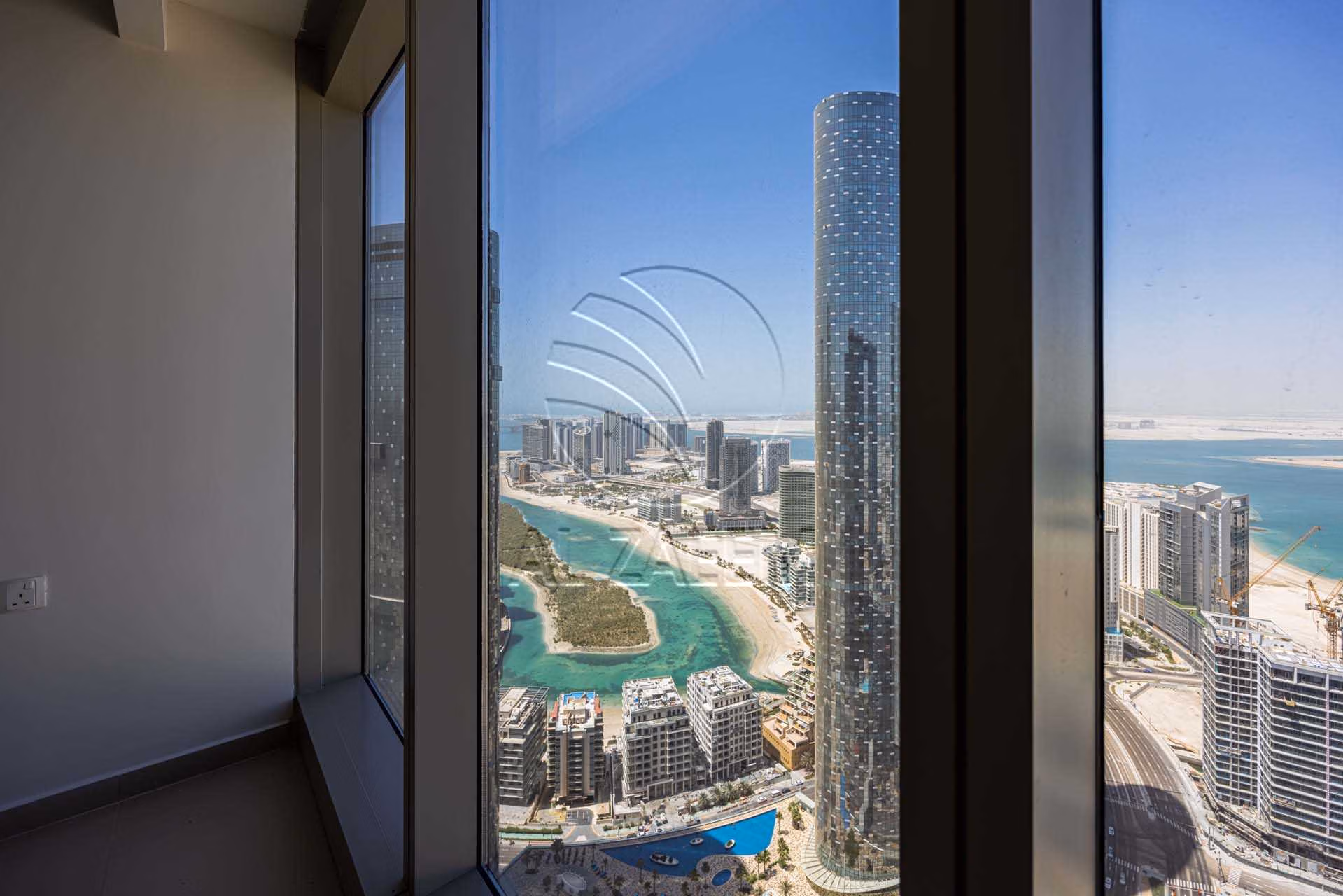 2BR+Maid | Vacant| Higher Level | Sea View