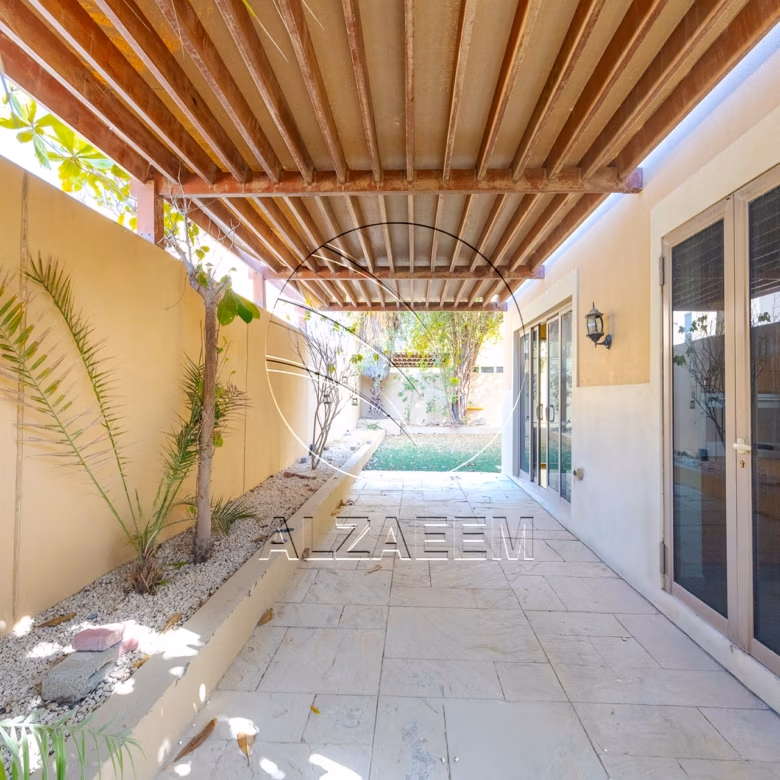 √ Villa Type S | Single Row Corner | VACANT √