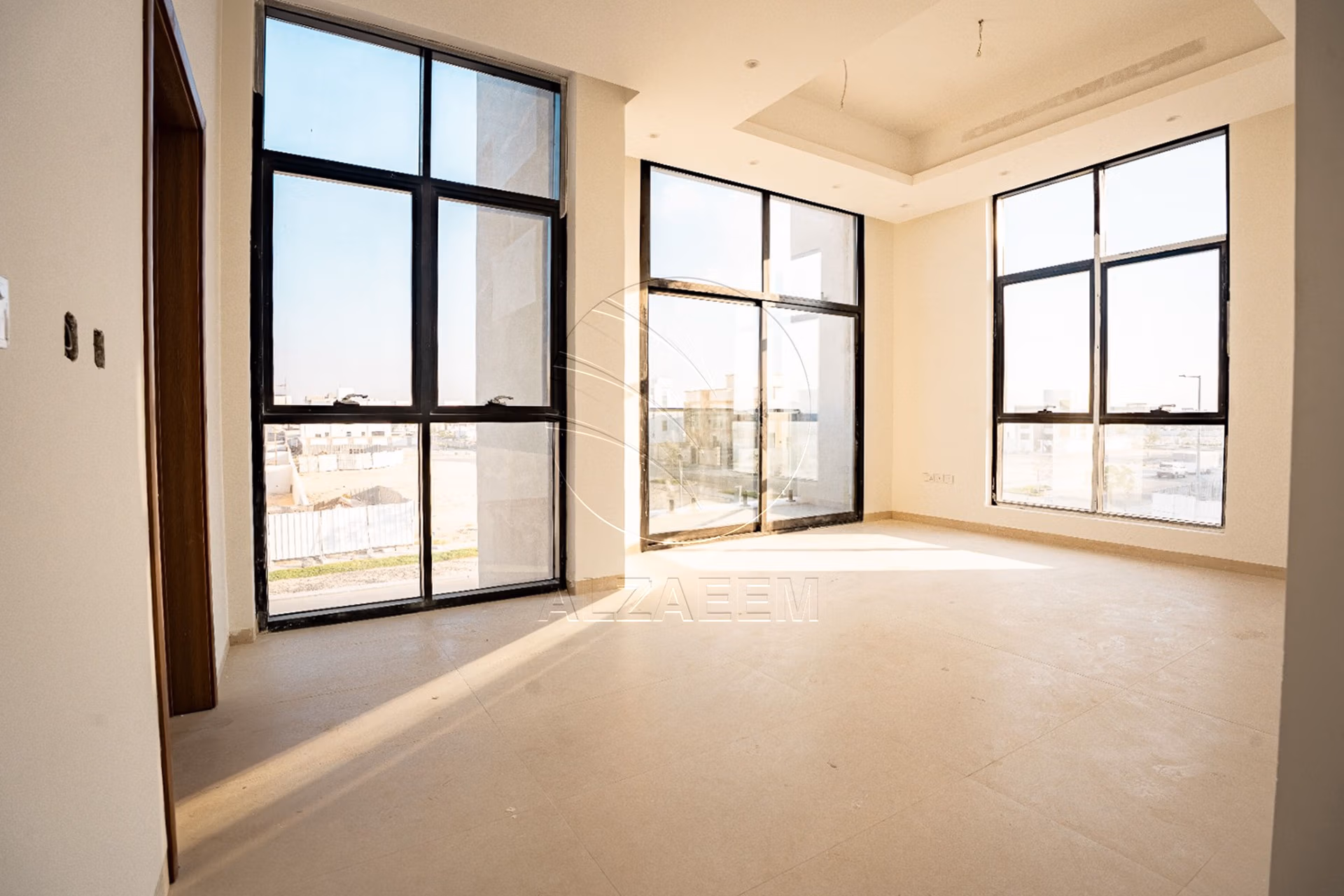 Near Hand Over! Single Row Villa | High Ceiling