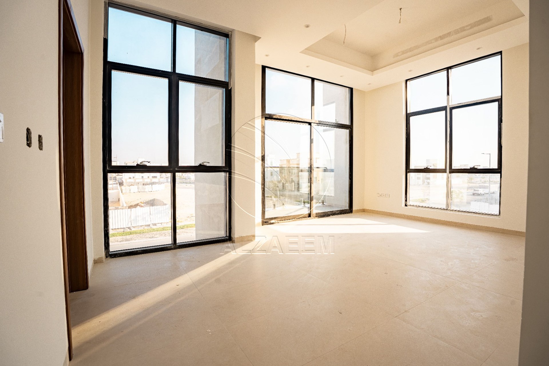 √Near Hand Over! Single Row Villa | High Ceiling√