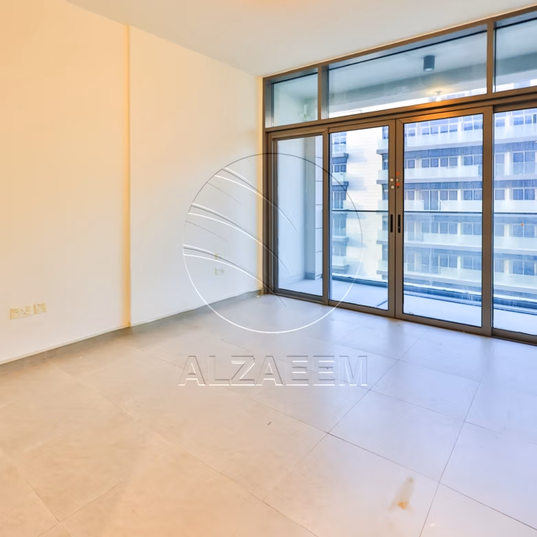 √Pool /Community View | High Floor | Rent Refund√