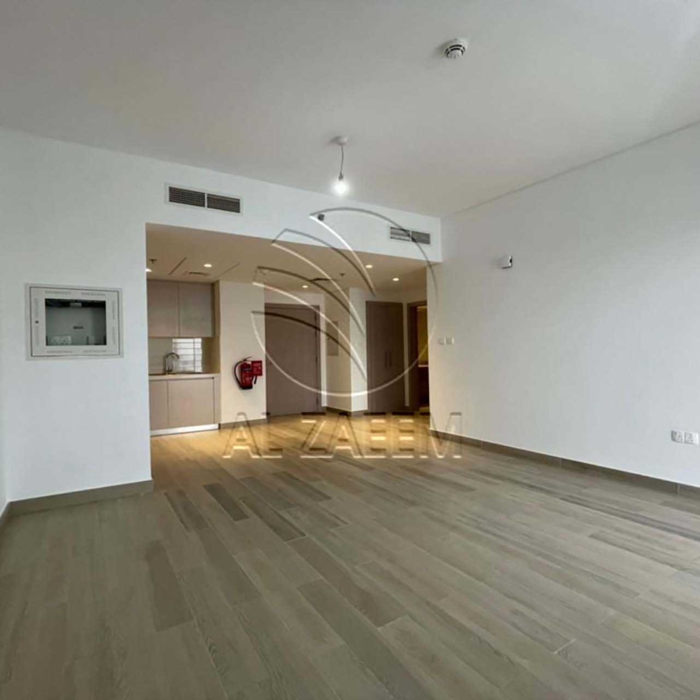 Ready to Move | High Floor | Partial Canal View