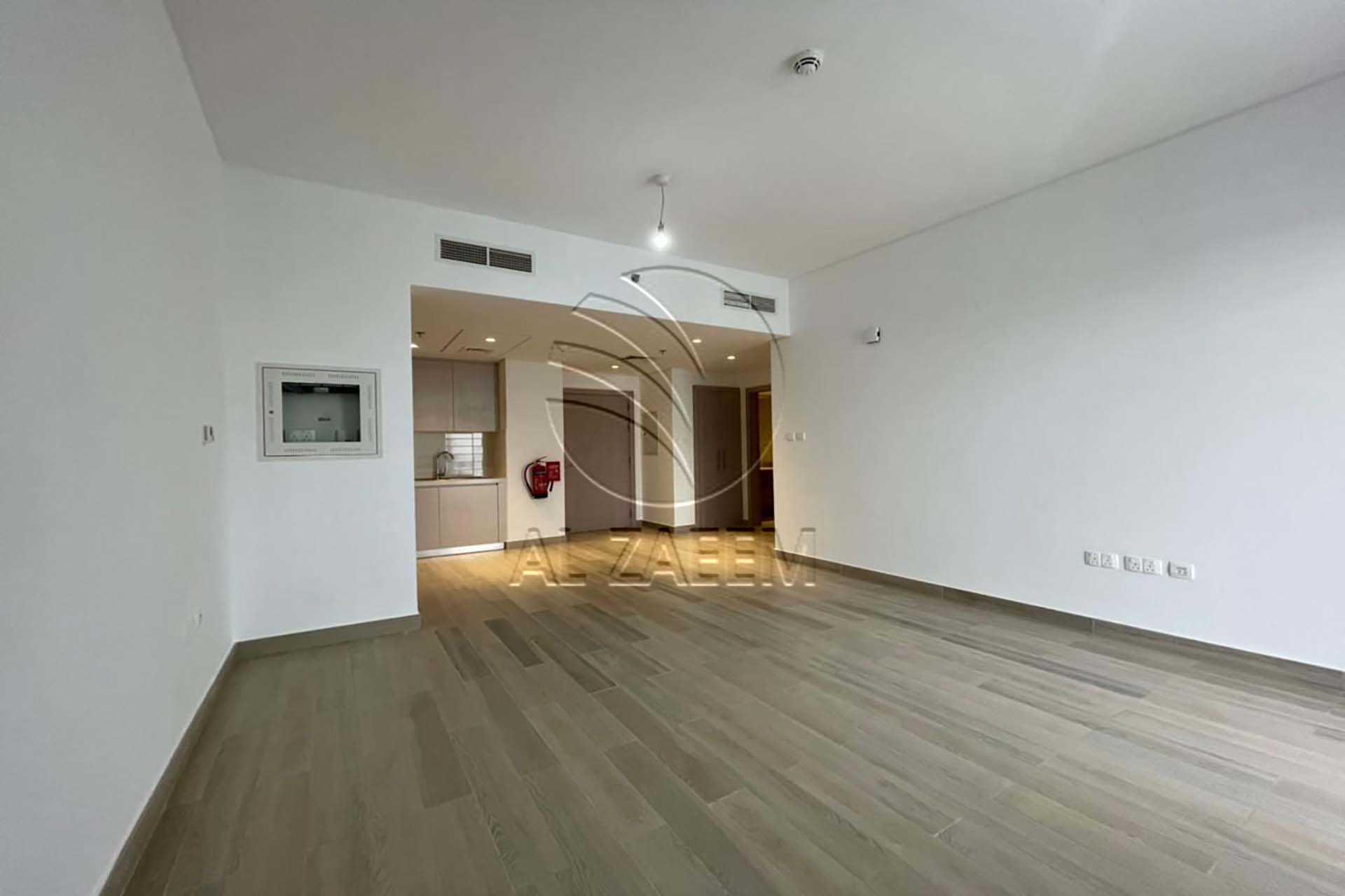 Ready to Move | High Floor | Partial Canal View