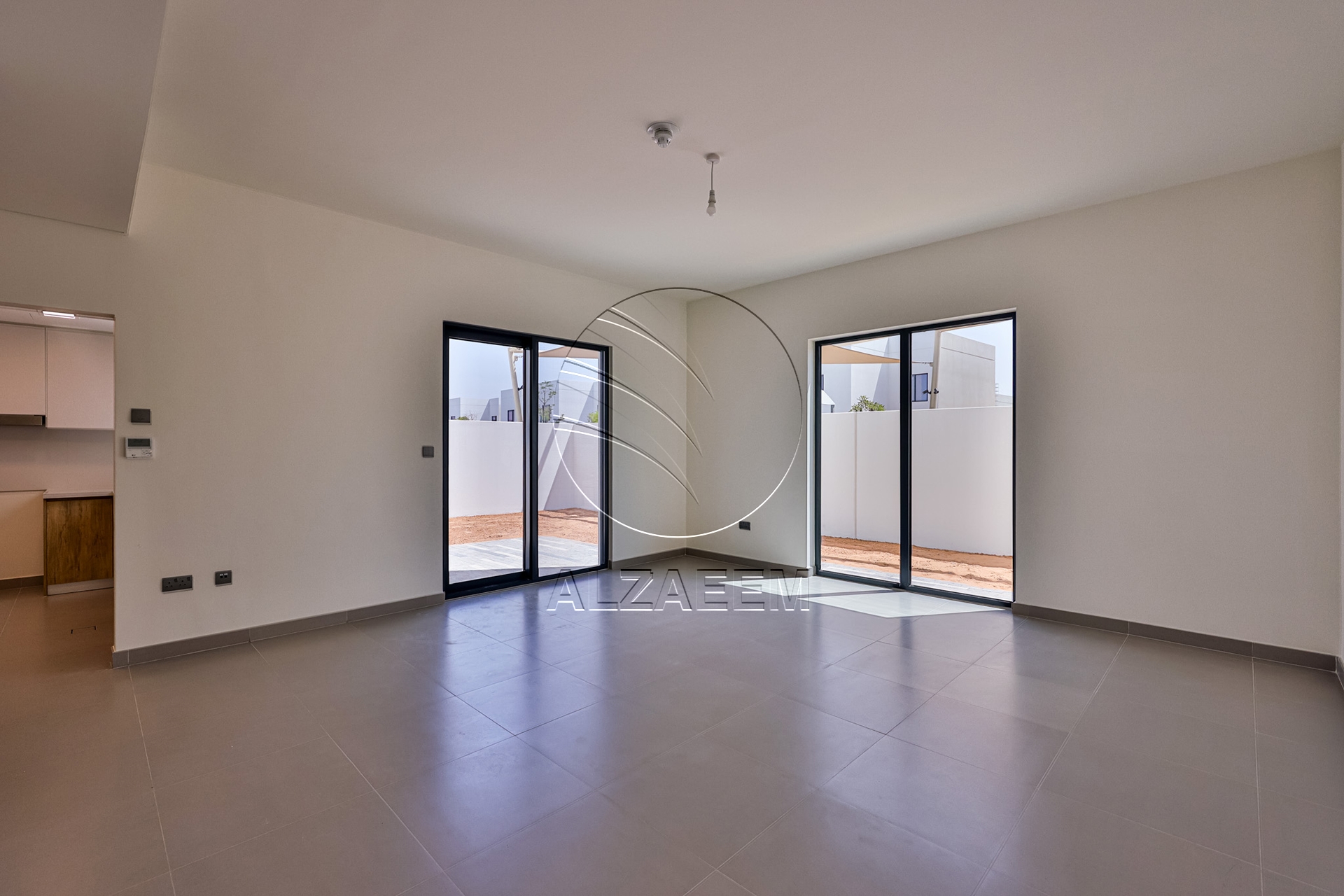 Double Row | Mid Unit | A New Family Home!