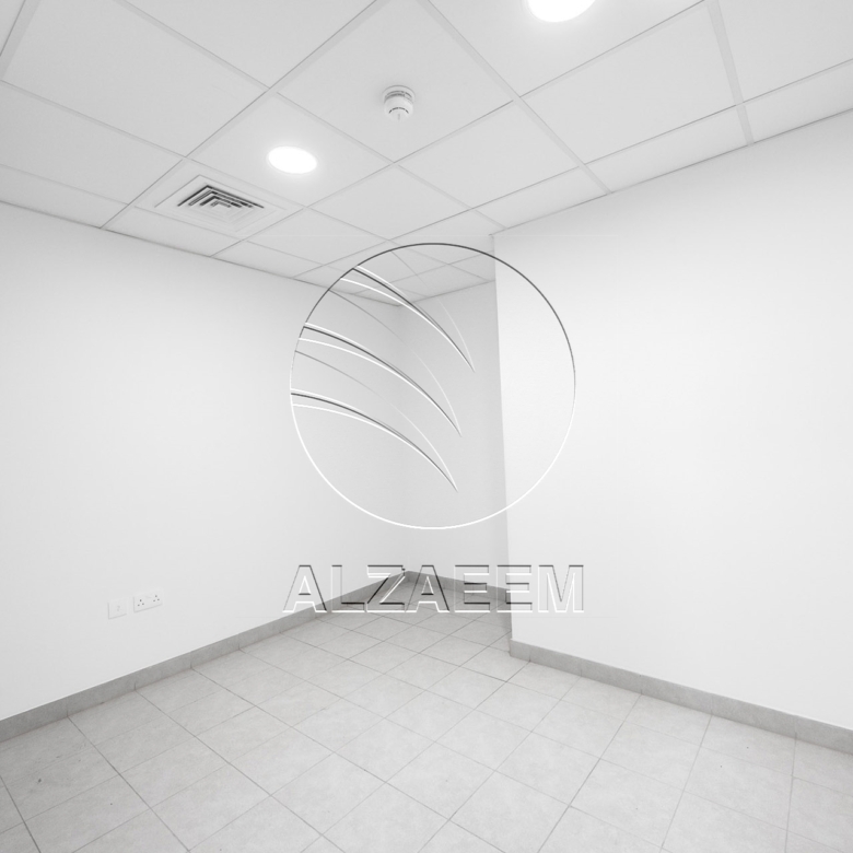 √Corner Unit | Double Row | Move-in Ready√