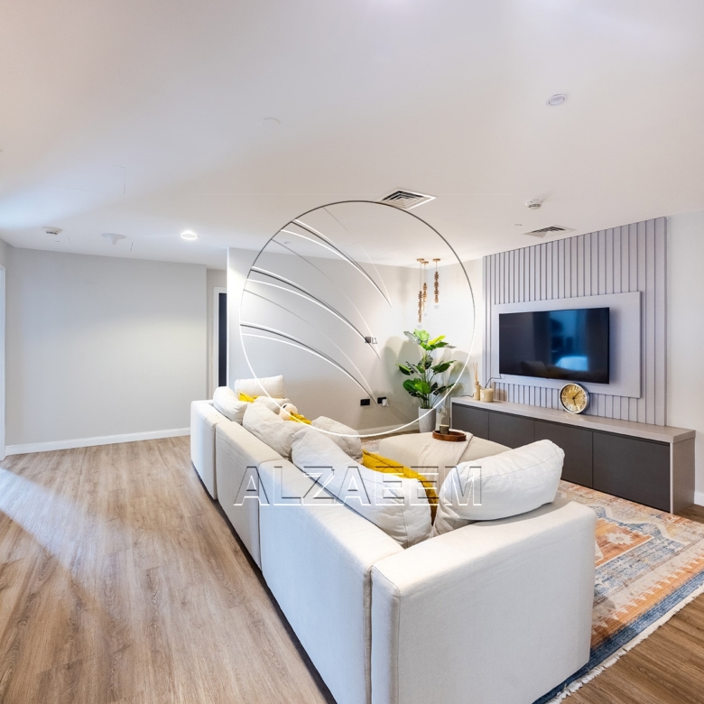 VACANT! 4BR Penthouse | Luxury Living
