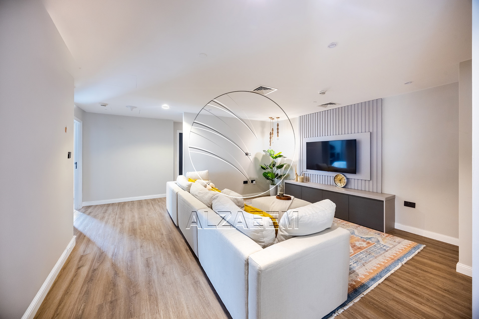 VACANT! 4BR Penthouse | Luxury Living