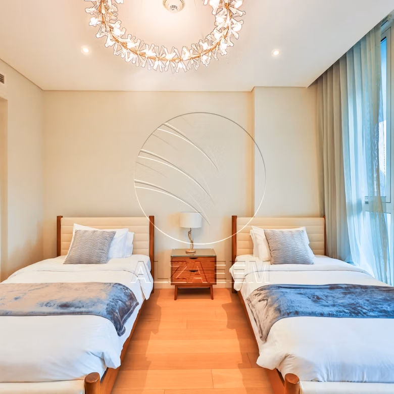 Fully Furnished | Stunning Sea View |2BR+M+Storage