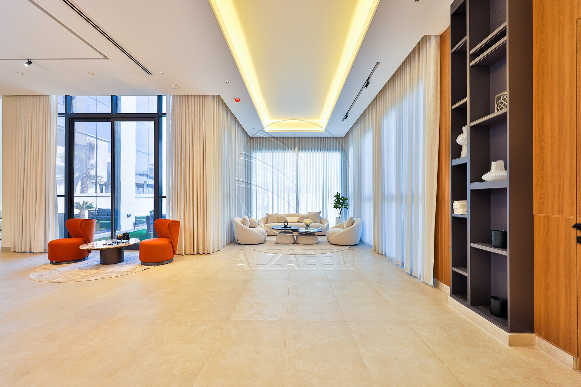 √ Single Row End | High Ceiling | Luxury Living √