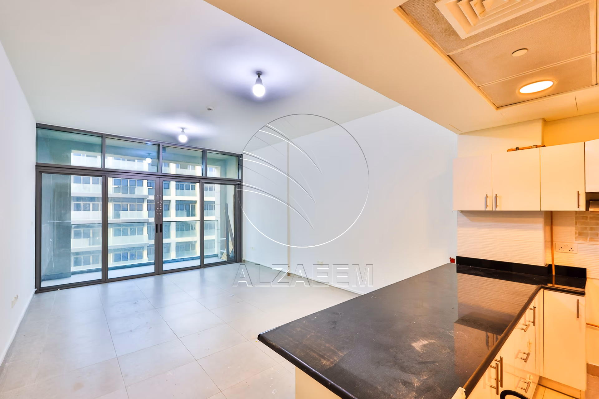 √Pool /Community View | High Floor | Rent Refund√